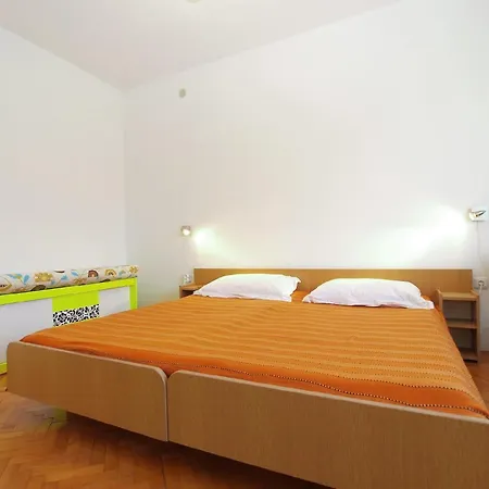 Apartment Fuer 8 Personen Ca 105 Qm In Medulin, Istrien Suedkueste Von Istrien *