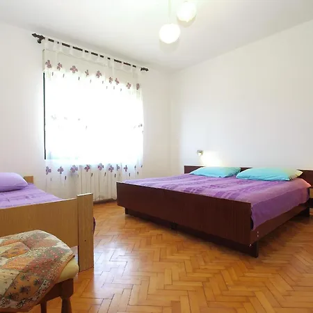 Apartment Fuer 8 Personen Ca 105 Qm In Medulin, Istrien Suedkueste Von Istrien Medulin