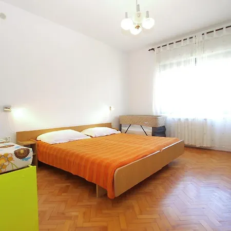 Fuer 8 Personen Ca 105 Qm In Medulin, Istrien Suedkueste Von Istrien Apartment *